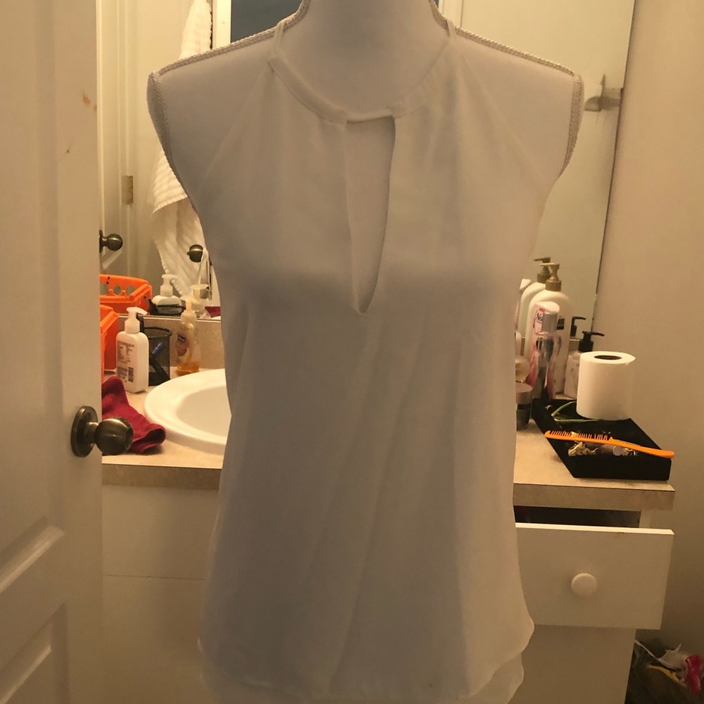 Shirt. Brand:banana republic